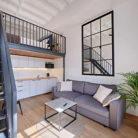 Queen Barbora Lofts