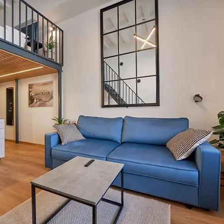 Apartment Queen Barbora Lofts *