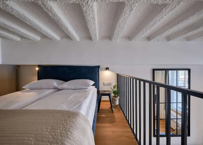 Queen Barbora Lofts *